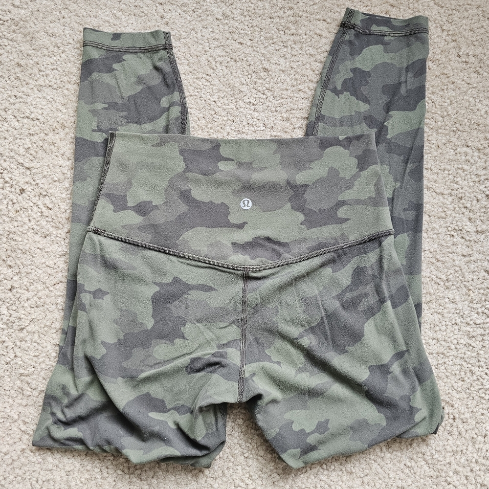 Lululemon Athletica align high rise leggings heritage 365 camo green 25" size 6